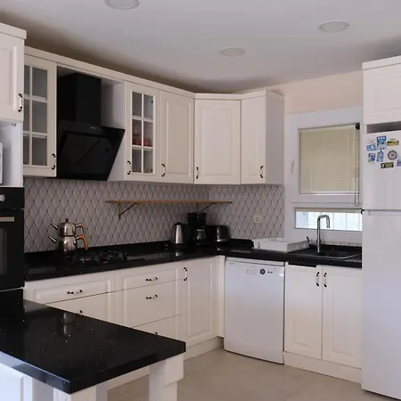 Evalacati - Palma-tamamen Müstakil * Çeşme