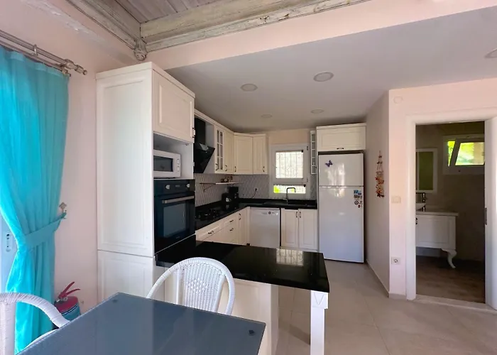 Evalacati-villa Palma-soemineli- Kis Duezeninde Vila Çeşme